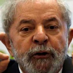 Lula vai à Justiça e pede indenização de R$ 1 milhão a revista