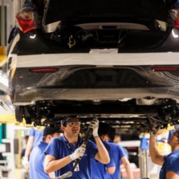 Brasil perde posições no ranking mundial de produção de carros