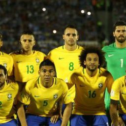 Brasil pode assumir a liderança do ranking da Fifa se vencer o Paraguai