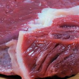 Confira os 22 países que suspenderam a carne brasileira