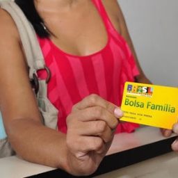 Mais de 200 mil famílias brasileiras entram no Bolsa Família