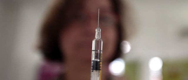 Vacina contra febre amarela entra no calendário de Salvador