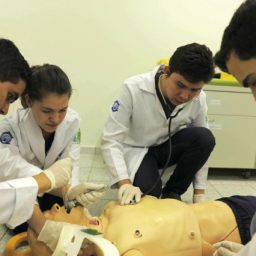 Bahia está entre 10 estados com menor índice de alunos de medicina em nível avançado