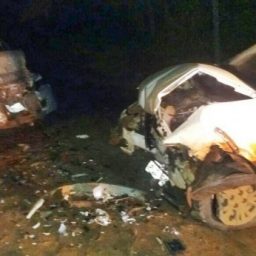 Maraú: Ex-vereador e policial militar ficam feridos em colisão de carro na BR-030