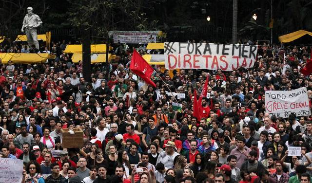 Manifestações em todo Brasil pedem renúncia de Temer; imagens