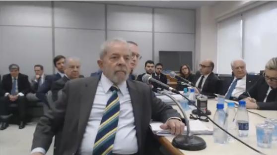 Lula denuncia Moro ao Conselho Nacional de Justiça