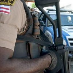 Sargento da PM é sequestrado por cinco criminosos em Salvador