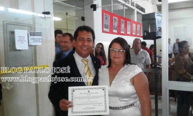 DEBOCHE: ‘Aqui todo mundo é parente’, alega prefeito baiano acusado de nepotismo