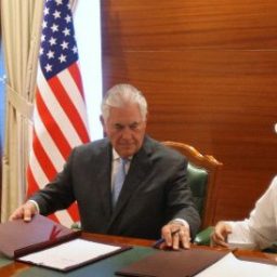EUA e Catar fecham acordo para aliviar crise no Golfo