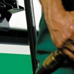 Petrobras anuncia altas de 1,12% para a gasolina e de 1,13% para o diesel