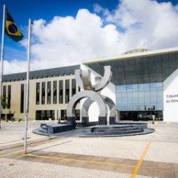 TJ-BA suspende expediente até definição da greve dos caminhoneiros