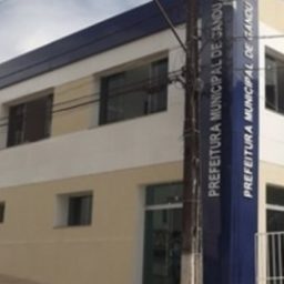 Justiça bloqueia R$600 mil da Prefeitura de Gandu após ação movida em 2015