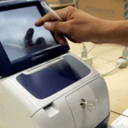 Smartmatic acusa Venezuela de fraudar urna eletrônica