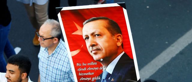 Turquia julga quase 500 acusados de tentativa de golpe de Estado