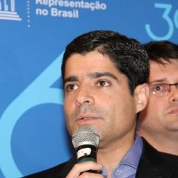 Justiça suspende propaganda do PCdoB que associa Neto a Temer
