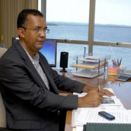 TCM denuncia prefeito de Cairu por usar Cooperativa para burlar concurso público
