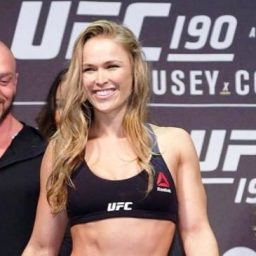 Técnico quer que Ronda Rousey volte ao UFC para enfrentar Cyborg