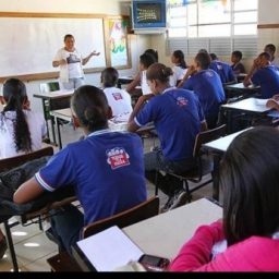 Bahia terá concurso público com 3.460 vagas para professores da rede estadual