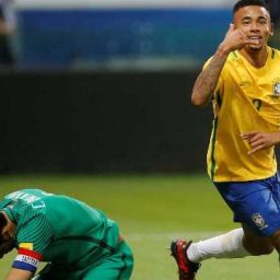 Brasil termina eliminatórias com vitória sobre o Chile