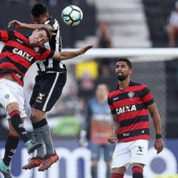 Brasileirão: De virada, Vitória vence o Botafogo