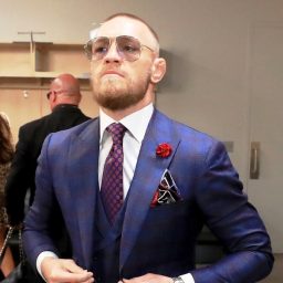 Conor McGregor garante: “Vou defender o cinturão dos leves do UFC”