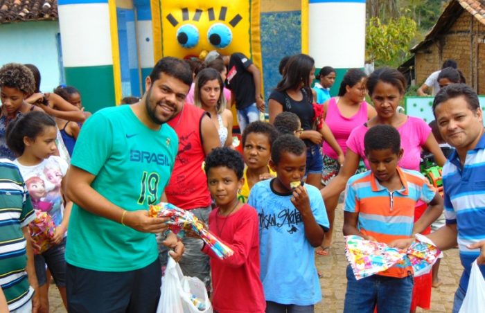 Dia das Crianças em Água Preta teve diversão, distribuição de brinquedos e ações de cidadania
