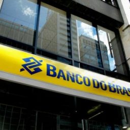 Polícia prende ex-gerente do Banco do Brasil em operação; esquema desviou R$ 10 milhões