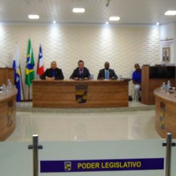 Gandu: Presidente da Câmara fez a entrega das Carteiras de vereadores