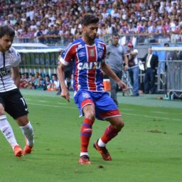 Bahia atropela o Corinthians e pula para 10º