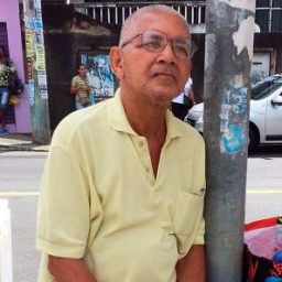 Aos 73 anos, idoso faz Enem para tentar curso de direito na Bahia: ‘Minha mente é jovem’