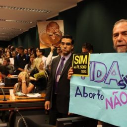 PEC ‘Cavalo de Troia’: Deputados dão 1º passo para criminalizar aborto em todos os casos no Brasil