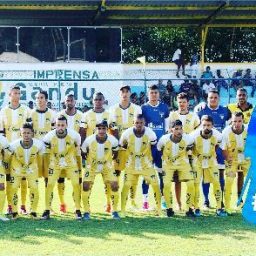 Torcida reforça apoio a seleção ganduense de futebol na semifinal do Campeonato Regional de Futebol.