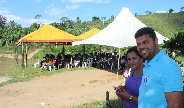 Gandu: Prefeito Léo visita comunidades rurais e participa de torneios de futebol durante fim de semana.