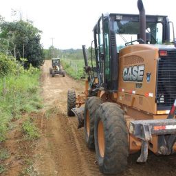 Prefeitura de Gandu inicia recuperação das estradas vicinais na região da Agência