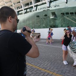 Bahia espera receber 5,6 milhões de turistas no verão