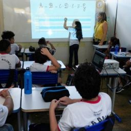 Escolas em situação de vulnerabilidade terão apoio para alfabetização