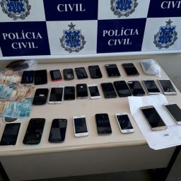 Polícia desmonta loja de celulares roubados em Sto Antônio de Jesus