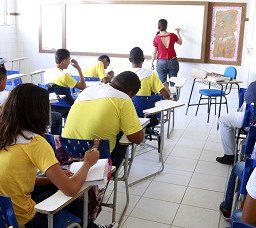 Governo do Estado oferta mais de 2 mil vagas para formação de professores em 2019