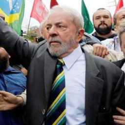 Defesa de Lula entrega ao TSE certidão criminal da Justiça de SP de 1ª instância