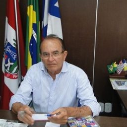 Na Bahia, 15 prefeitos ganham mais do que o governador