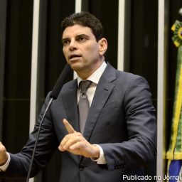 Primeira baixa. Sem Neto na disputa, Claudio Cajado deixa DEM e migra para o PP