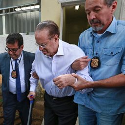 STF concede prisão domiciliar a Maluf