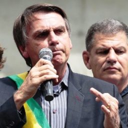 Sem Lula, Bolsonaro mantém liderança em corrida para o Planalto