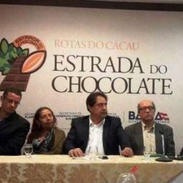 Encontro discute estruturação da Estrada do Chocolate