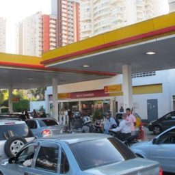 MP oficia Procon e Codecon para que fiscalizem elevação no preço do combustível