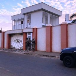 Pastores são presos suspeitos de obter R$ 15 milhões aplicando golpes em fiéis de Goianésia