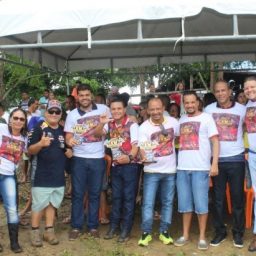Prefeito de Gandu e secretários participam do 4º Campeonato de Motocross realizado neste domingo.