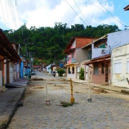 Prefeitura de Gandu realiza mais uma etapa da “Operação Tapa Buracos”.