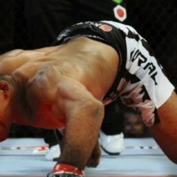 “Vovô” Ronaldo Jacaré pronto para engolir Kelvin Gastelum no UFC