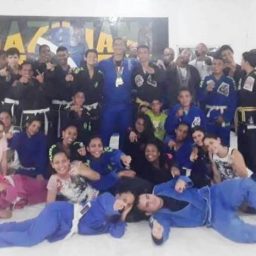 Jiu Jitsu: Atleta ganduense agradece pelo apoio e comemora a vitória ao lado de amigos e colaboradores